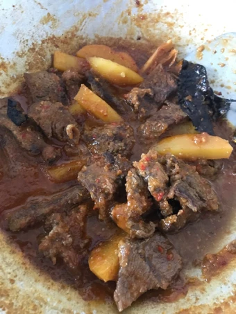 Langkah Gampang Membuat Resep Rendang daging dan kentang yang Lezat Anti Ribet, Lezat