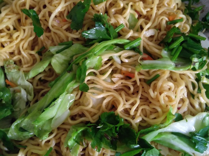 Cara Gampang Menyiapkan Mie Goreng (Kampung) Sederhana yang Menggugah Selera