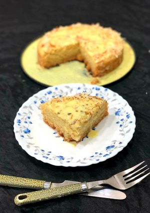 A picture of Rabdi Malai cake.