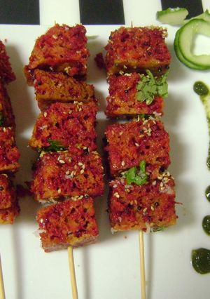 A picture of Healthy Beetroot Dhokla.