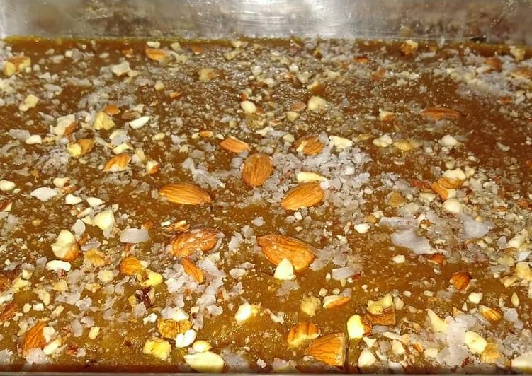 Step-by-Step Guide to Prepare Quick Chany ke dal ka Halwa,
