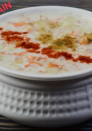 रायता (Raita recipe in Hindi) रेसिपी मुख्य फोटो
