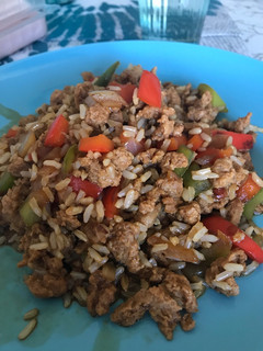 Una foto de Soja texturizada con arroz integral y verduras