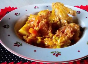 Una foto de Arroz con pollo a la valenciana💃🐥