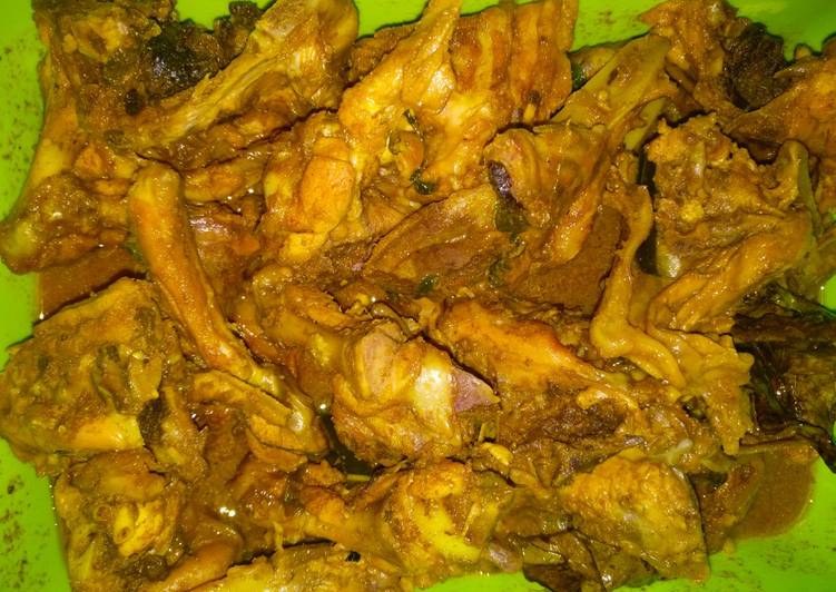 Rica rica balungan ayam