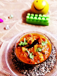 पंचफोरन खीरा बरी सब्जी (Panchforan Kheera Bari Sabji recipe in hindi) रेसिपी मुख्य फोटो