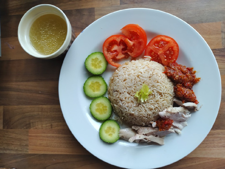 Langkah Mudah untuk Membuat Hainanese Rice Chicken Anti Gagal