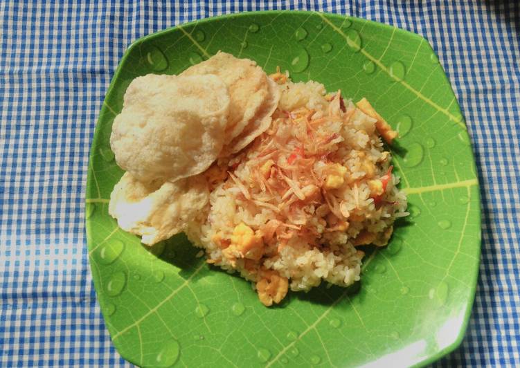 Nasi goreng putih