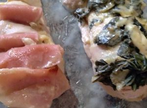 Una foto de Pechuga rellena keto 2g de carbohidrato cada una