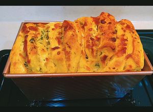Hình của món Bánh mì bơ tỏi phô mai mozzarella.