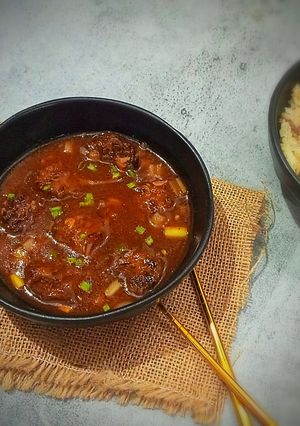 A picture of Cabbage Manchurian.