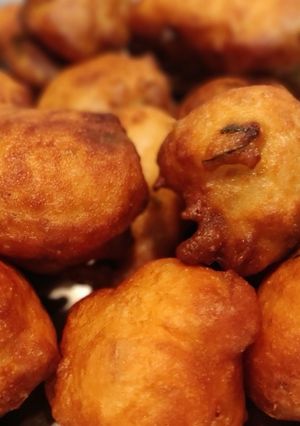 A picture of Mangalore Bonda / Mangalore Bonda Recipe.