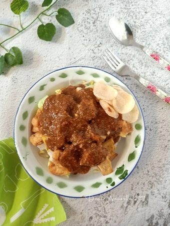 Cara Mudah Menyiapkan Resep Tahu Tek (Tahu Telur) Surabaya yang  Bikin Ketagihan Anti Ribet, Uenak Banget