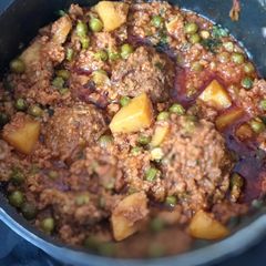 Aloo keema matar A picture of Aloo keema matar.