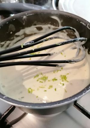 A picture of Quick Lime Cream Sauce.