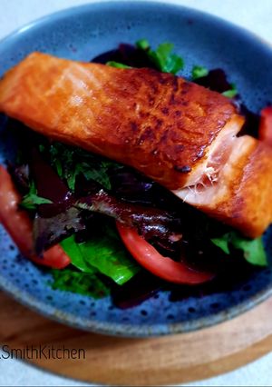 A picture of Crispy Salmon Skin With Salad Leaves.