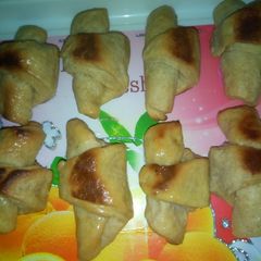 A picture of Heavenly rolls.