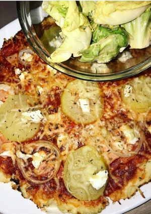 Une photo de 🍕🥗Pizza sans pâte, base chou fleur 🍕🥗