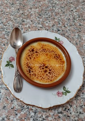 Une photo de Crème brûlée au air fryer 🍮