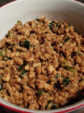 Langkah Gampang Membikin Resep Tumisan Ayam (Isian Roti goreng/bakpao) yang Uenak Anti Ribet, Bisa Manjain Lidah