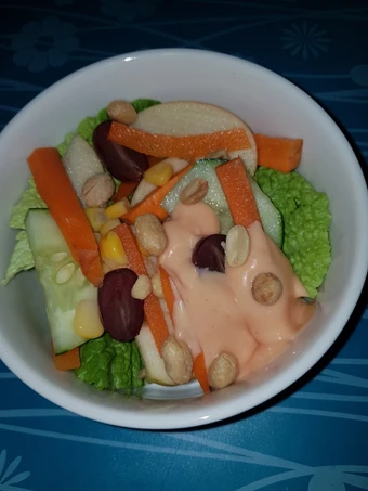 Easy Steps to Prepare Salad the Can Spoil the Tongue So Delicious