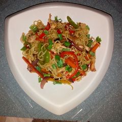 A picture of Tricolour chicken stir fried noodles.