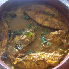 A picture of Chettinad meen kozhambu.
