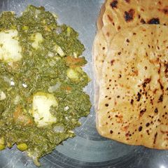A picture of Aloo and Bathu ki Sabji.