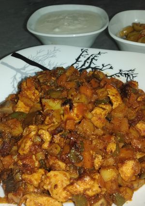 عکسی از دستور خوراک مرغ و قارچ