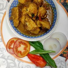 A picture of Chicken gravy.