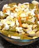 Ensalada de chauchas, zanahoria y huevos