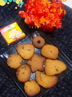 ચોકો ચિપ્સ કોફી કૂકીઝ (Choco Chips Coffee Cookies Recipe In Gujarati) રેસીપી મુખ્ય ફોટો