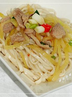 榨菜肉絲麵 的食譜成品照片