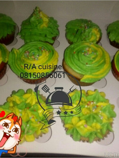 Vanilla cupcakes ainihin hoton girkin