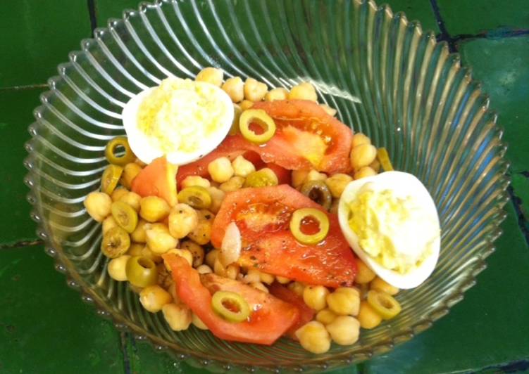 Ensalada de garbanzos con jitomate