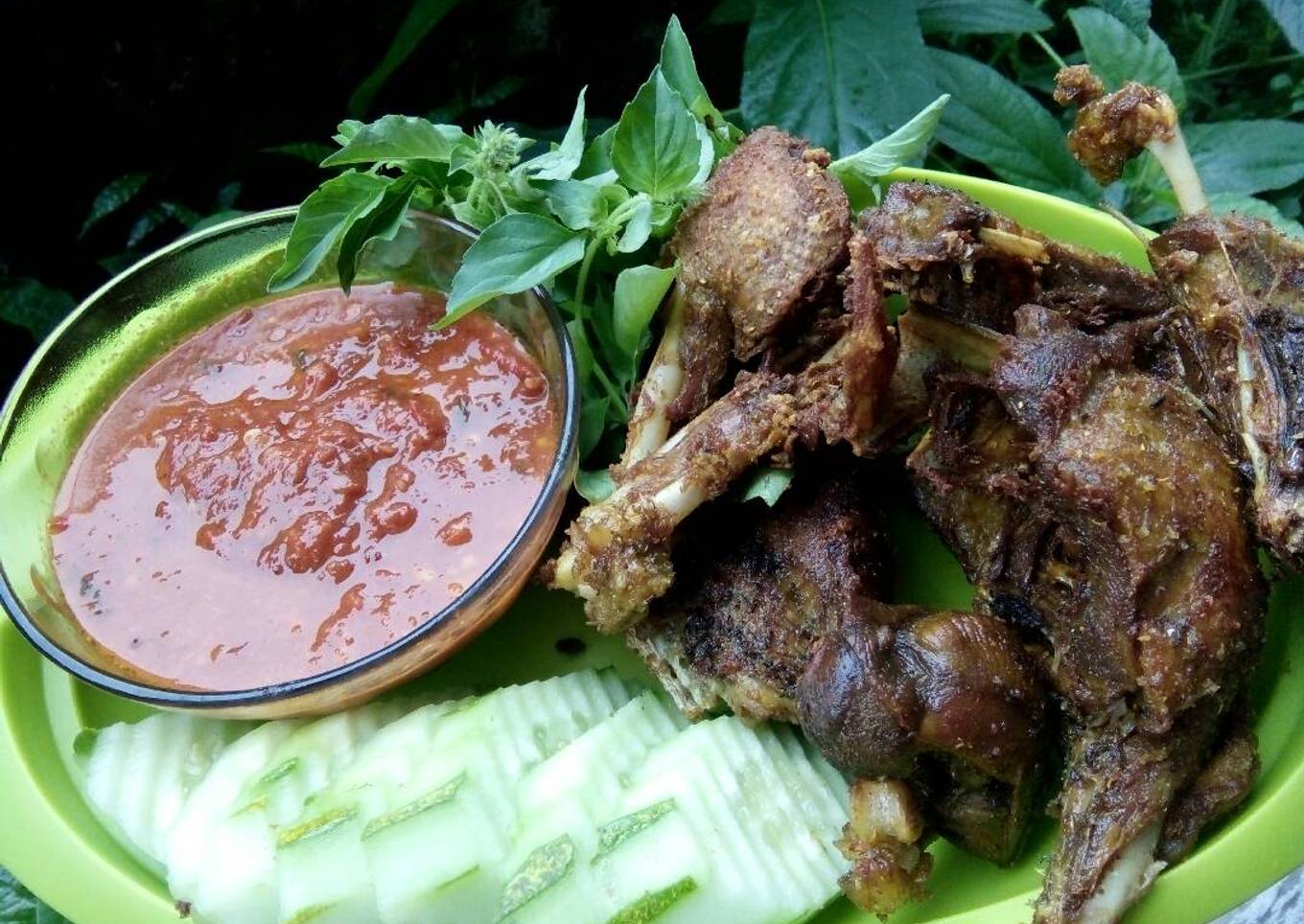 Bebek Goreng Sambel Sari Laut