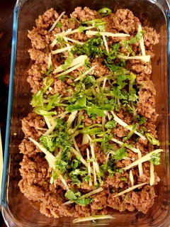 A picture of Jhatphat dum ka chicken qeema.