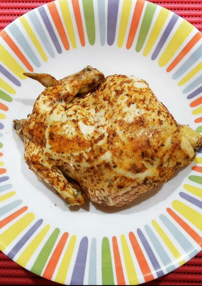 Una foto de Pollo picantón en Olla GM