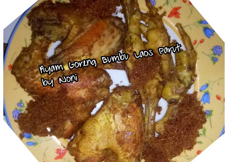 8 Resep: Ayam Goreng Bumbu Laos Parut Anti Gagal!