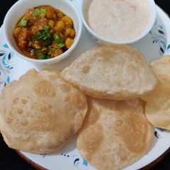 A picture of Maida Poori or Luchi.
