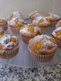 Magdalenas de arándanos con crema de mango