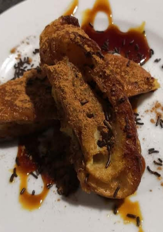 Una foto de Torrijas de croissant
