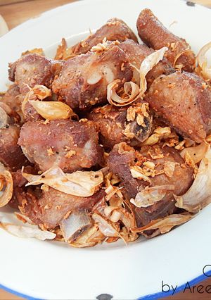 รูปของ ซี่โครงหมูทอดกระเทียม #ฝีมือลูก