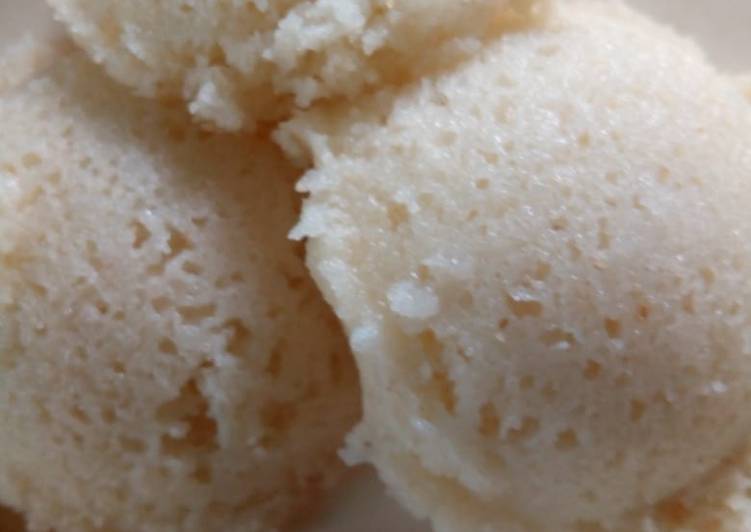 Rawa Idli