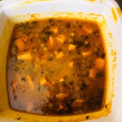 A picture of Matar paneer.