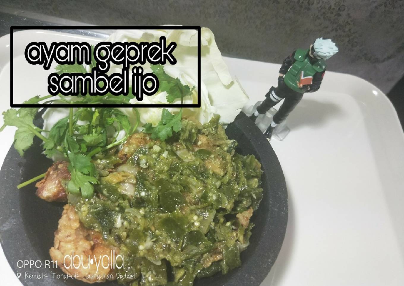 Ayam geprek sambel ijo