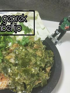 Foto resep Ayam geprek sambel ijo
