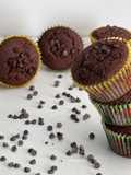 Muffin agli albumi al cioccolato