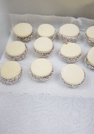 Una foto de Alfajores de Maicena - Alfajorcitos Alfajor maizena