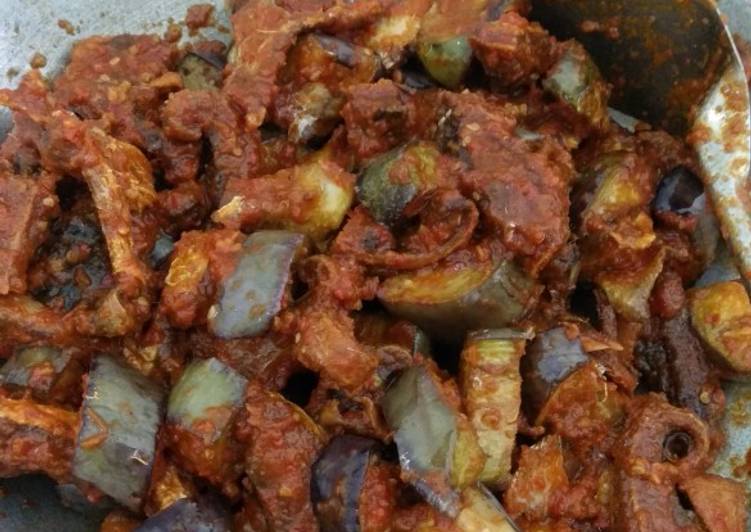 Resep Balado ikan pari + terong Lezat